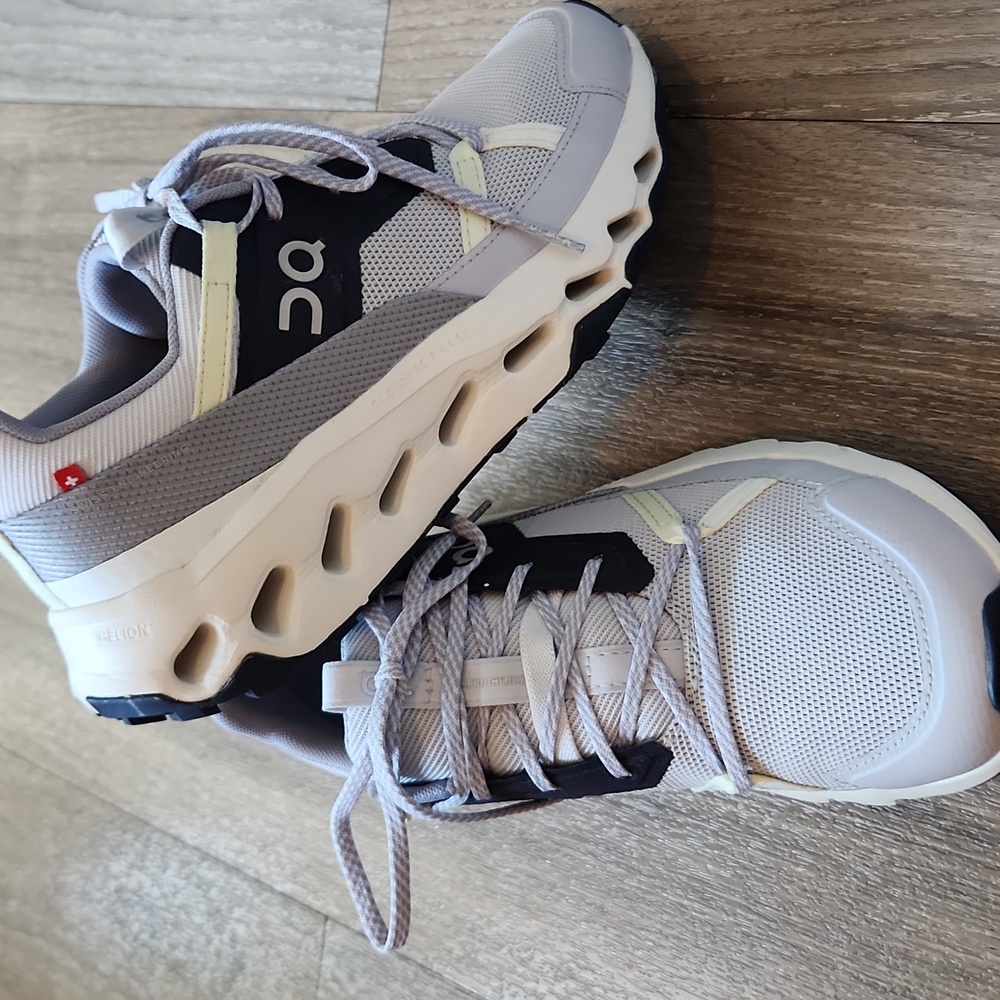 On cloud sneakers cloud horizons